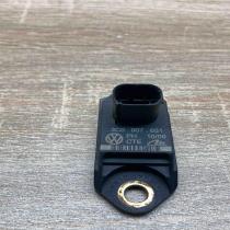 3C0907651   Airbag deployment crash/impact sensor Volkswagen Scirocco
