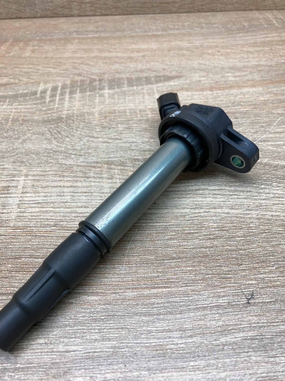 90919 02252  With Plug High voltage ignition coil Toyota Auris E180