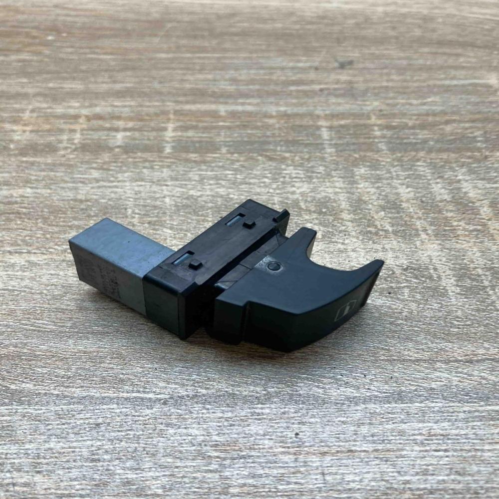 7L6959895B   Electric window control switch Volkswagen PASSAT B7