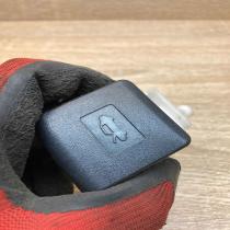 53831 05020   Engine bonnet (hood) release handle Toyota Avensis T250