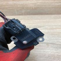 22204 26010 AFH70M 77 With Plug Mass air flow meter Toyota Avensis T250
