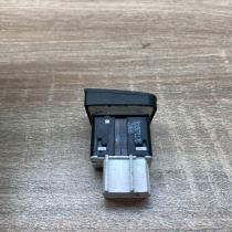 3C0927117B   ESP (stability program) switch Volkswagen PASSAT B6