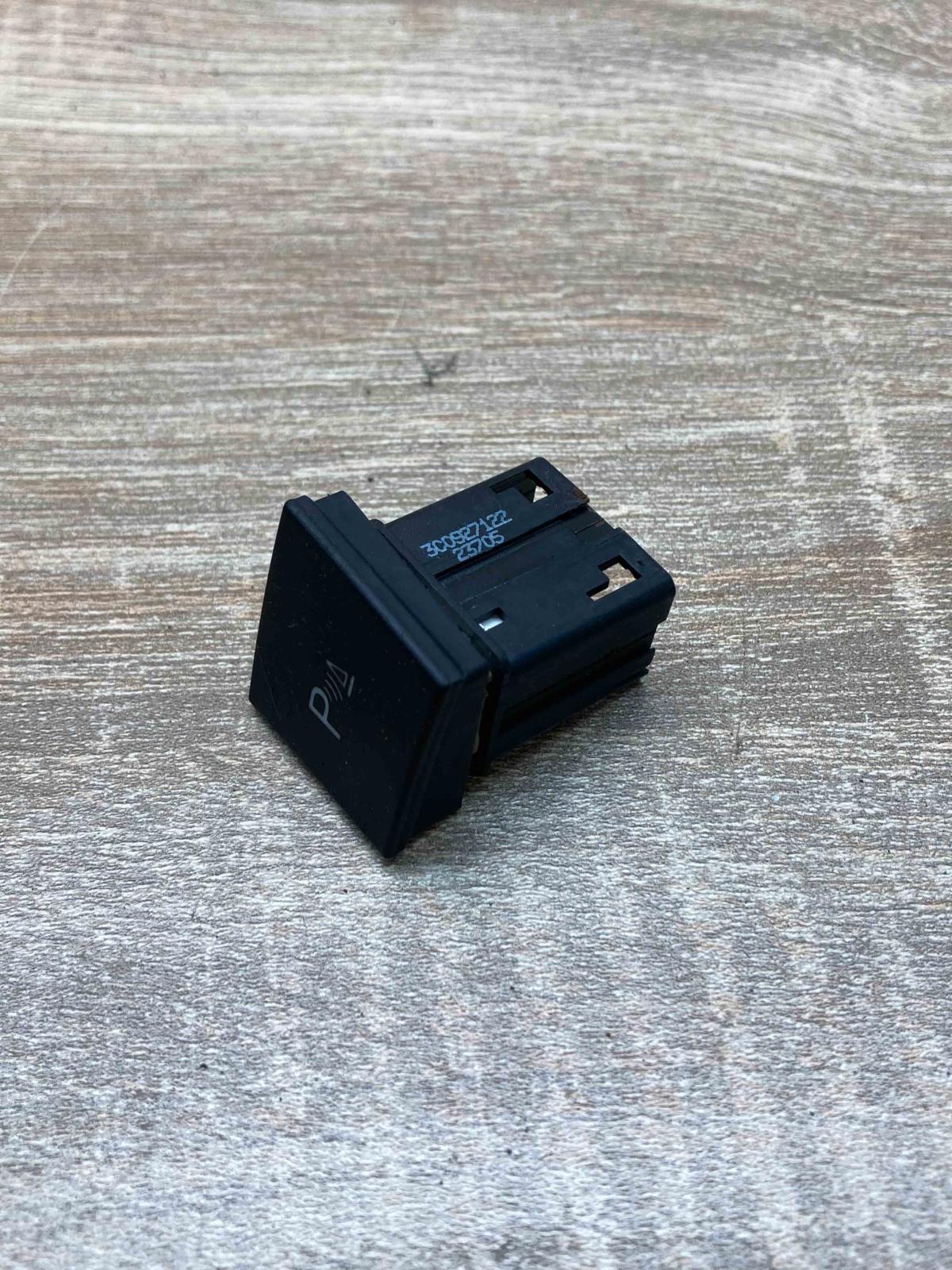 3C0927122   Parking (PDC) sensor switch Volkswagen PASSAT B6