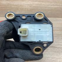Toyota Park Switch   Hand parking brake switch Toyota Avensis T270
