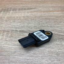 89831 05030   Airbag deployment crash/impact sensor Toyota Avensis T250