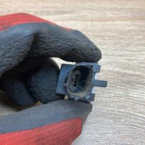 89831 05030   Airbag deployment crash/impact sensor Toyota Avensis T250