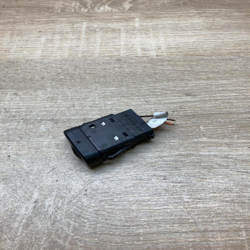 9065440131   Headlight level height control switch Volkswagen Crafter