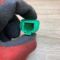 Toyota Sensor Pedal   Brake pedal sensor switch Toyota Avensis T270
