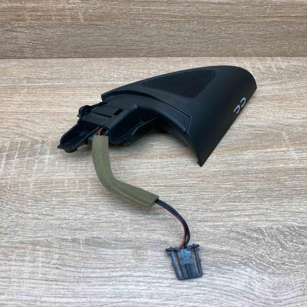 3C8837986 3C8035411  Front door high frequency speaker Volkswagen PASSAT CC
