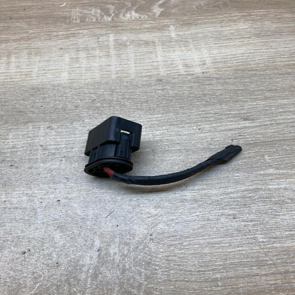 8367074 2 967086 1  Plug wire BMW 5 E60 E61