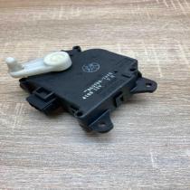 063700 7440   Air flap motor/actuator Toyota Corolla Verso E121