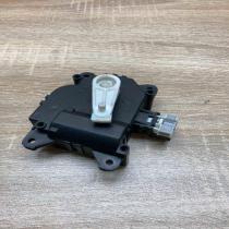 113800 2810  With Plug Air flap motor/actuator Toyota Avensis T270