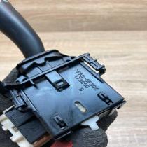 173650 17F224  Indicator stalk Toyota Avensis Verso