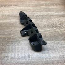 3AA807184  Right Front bumper mounting bracket Volkswagen PASSAT B7