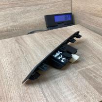 74231 02530   Electric window control switch Toyota Auris 150