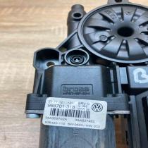 3C0959792C 3AA959702A  Front door window regulator motor Volkswagen PASSAT B7