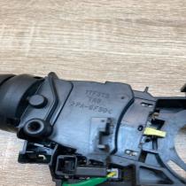 05190 17F373 173832  Wiper turn signal indicator stalk/switch Toyota Verso