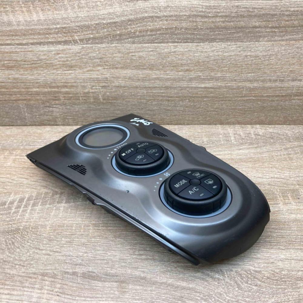 55900 0D280 758909  Climate control unit Toyota Yaris