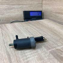 Peugeot 460 Washer Pump  With Plug Windscreen/windshield washer pump Peugeot 406