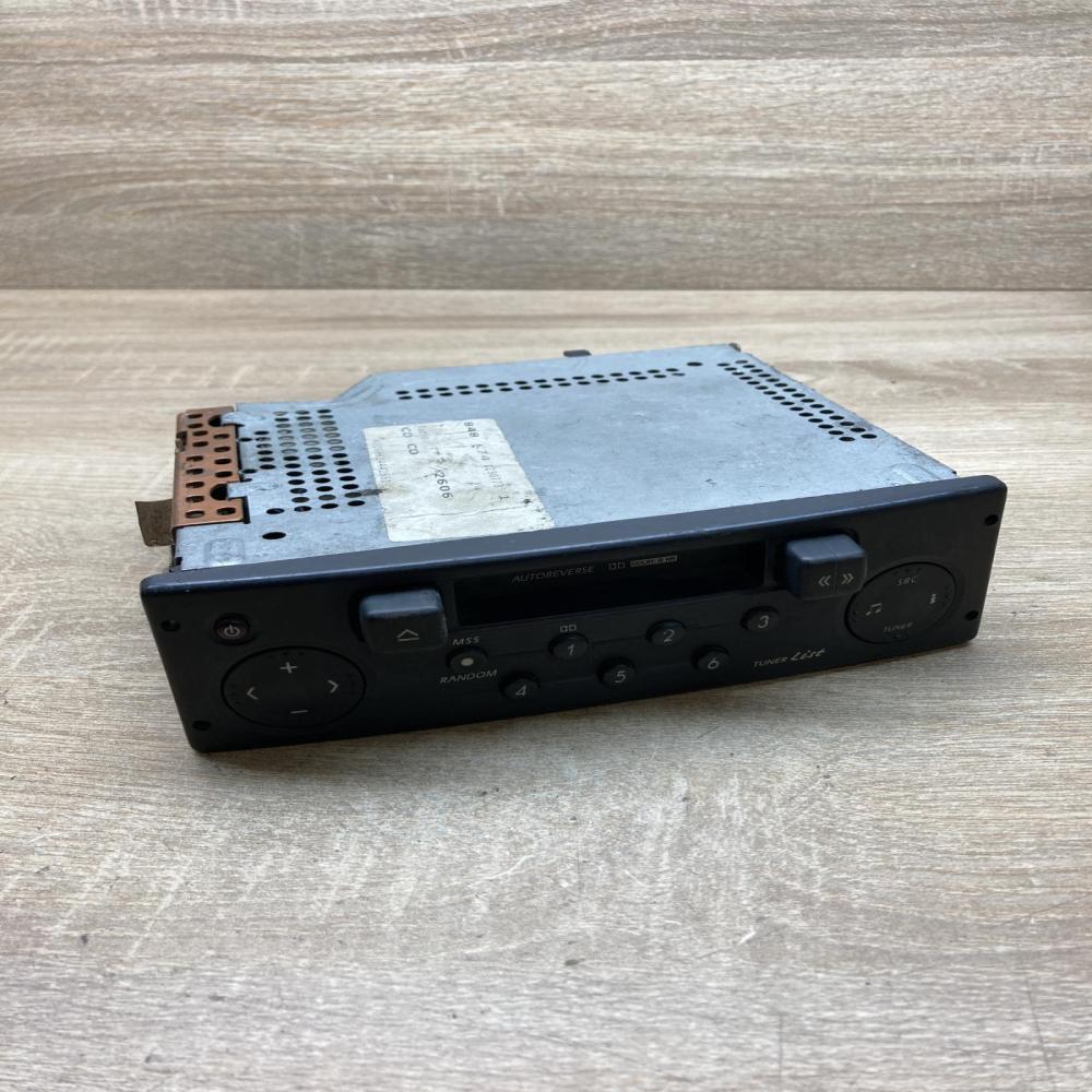 8200002606   Radio/CD/DVD/GPS head unit Renault Laguna II