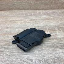 5Q0907511L   Air flap motor/actuator Volkswagen PASSAT B7