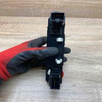 93750 1J100 93770 1J100  Hazard light switch Hyundai i20 (PB PBT)