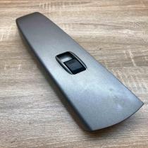 74231 47080   Electric window control switch Toyota Prius (XW20)