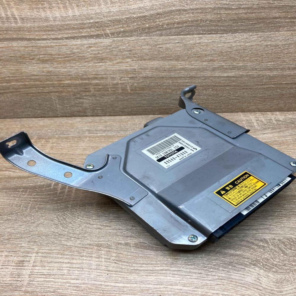 89540 47080   ABS control unit/module Toyota Prius (XW20)