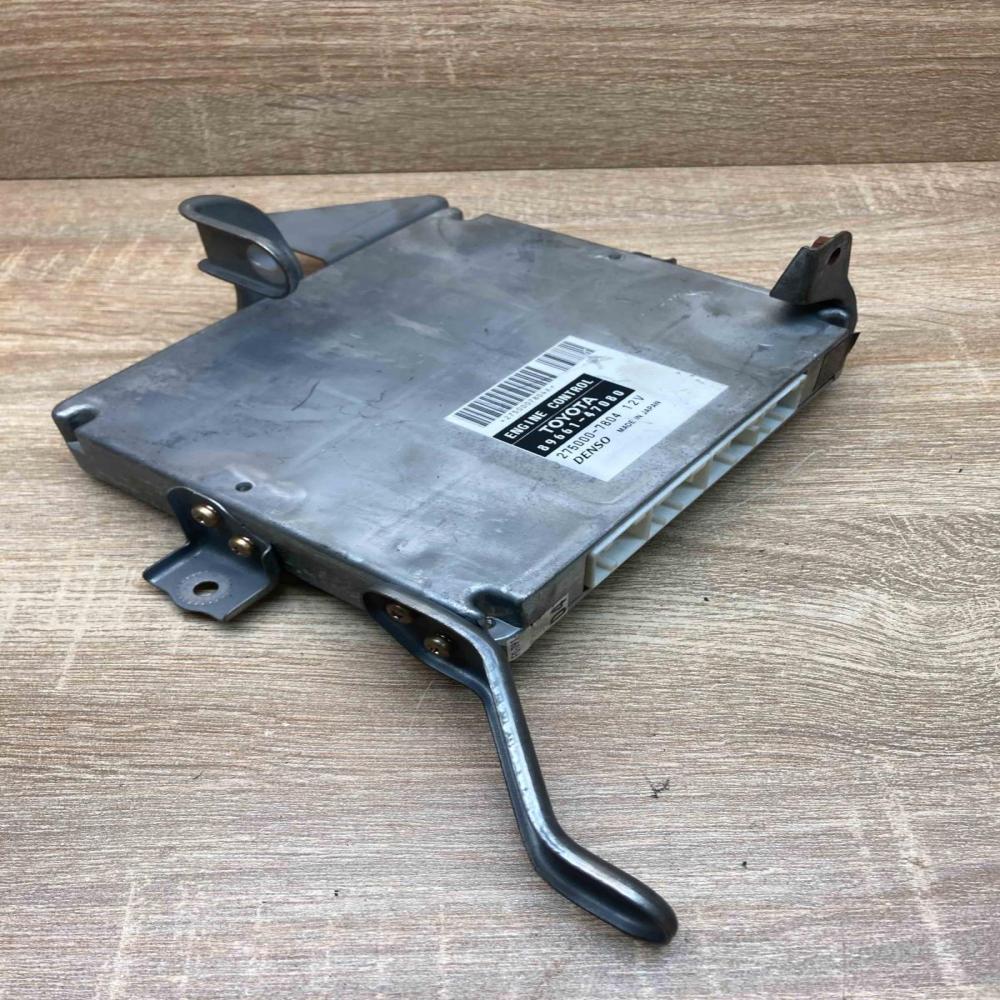 89661 47080 275000 7804  Engine control unit/module ECU Toyota Yaris