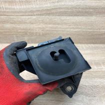 75C583  LHD Gear shifter/selector Toyota Prius (XW30)