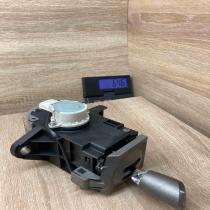 89451 47030 192300 2020  Gear shifter/selector Toyota Prius (XW20)