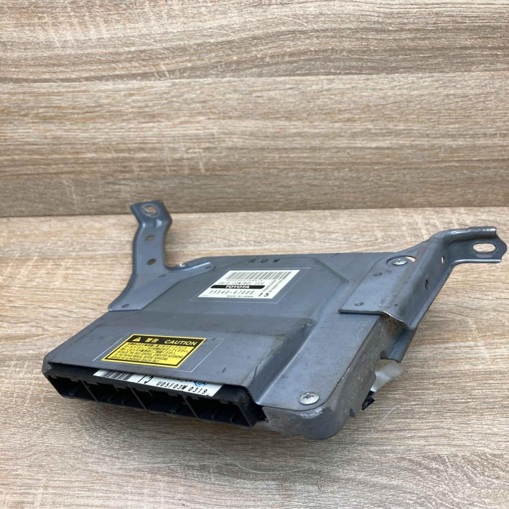 89540 47080 86652 20010  Brake system control unit/module Toyota Prius (XW20)