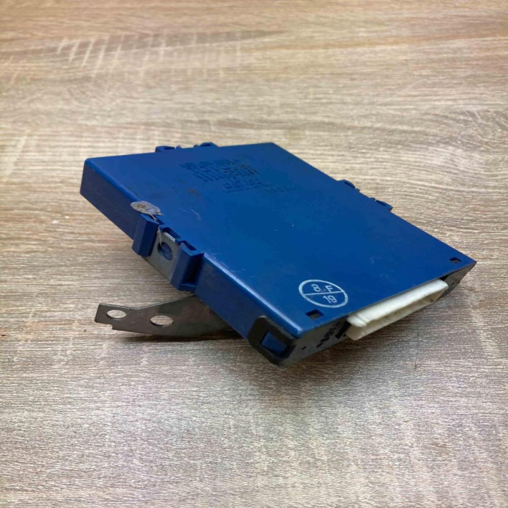 89111 47030 232400 5091  Gateway control module Toyota Prius (XW20)