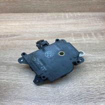 063700 7960 424012V8K With Plug Air flap motor/actuator Toyota Prius (XW20)