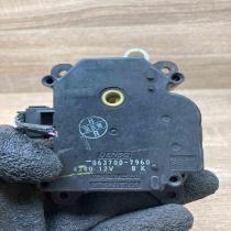 063700 7960 424012V8K With Plug Air flap motor/actuator Toyota Prius (XW20)