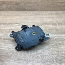 063700 7960 424012V8K With Plug Air flap motor/actuator Toyota Prius (XW20)