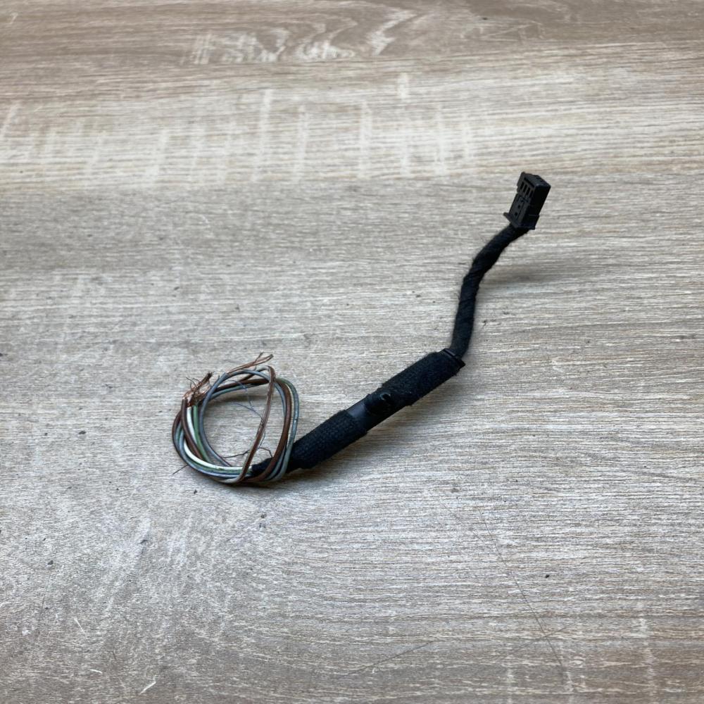 8377234   Plug wire BMW 3 E90 E91
