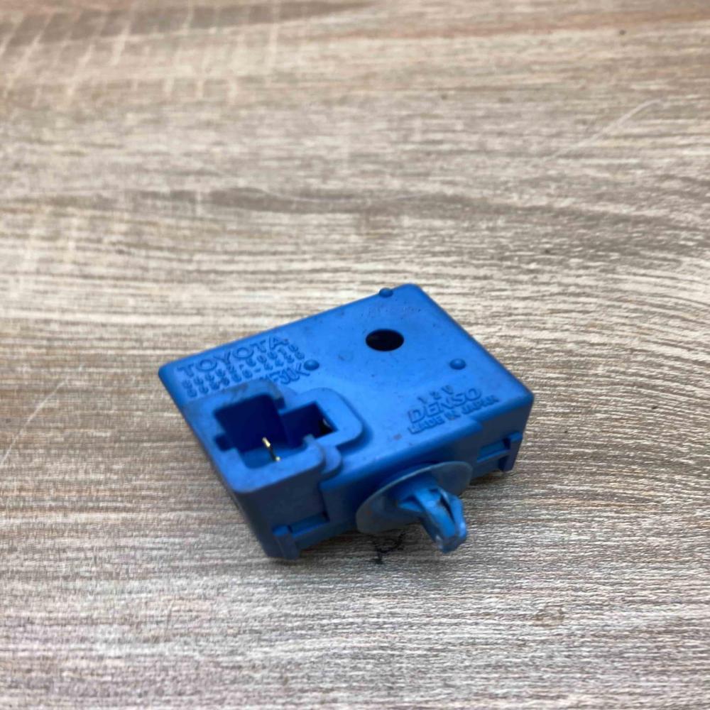 86652 50010   Other relay Toyota C-HR