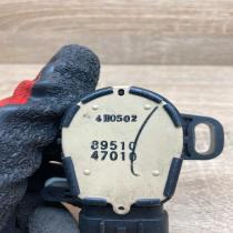 89510 47010   Brake pedal sensor switch Toyota Prius (XW30)