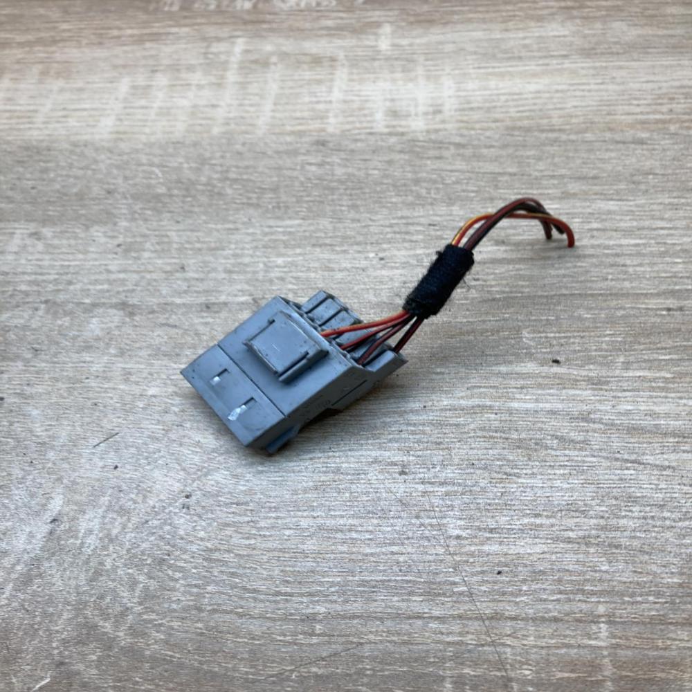 6931502   Plug wire Opel Insignia A