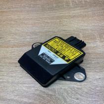 89183 48010 174500 5233  ESP acceleration yaw rate sensor Toyota Prius (XW20)