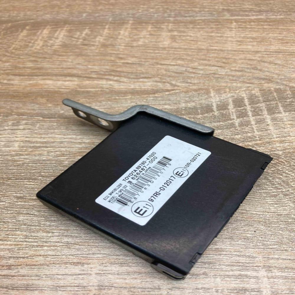 89780 47020 626487 000  Immobilizer control unit/module Toyota Prius (XW20)