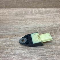 89831 75020 AA  Airbag deployment crash/impact sensor Toyota Land Cruiser (J150)
