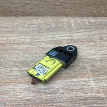 89831 68030  With Plug Airbag deployment crash/impact sensor Toyota Prius (XW20)