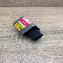 89860 47040 187900 0891  Airbag deployment crash/impact sensor Toyota Prius (XW2