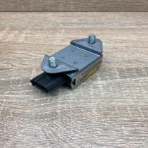 89860 47040 187900 0891  Airbag deployment crash/impact sensor Toyota Prius (XW2
