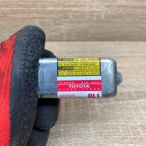 89860 47040 187900 0891  Airbag deployment crash/impact sensor Toyota Prius (XW2