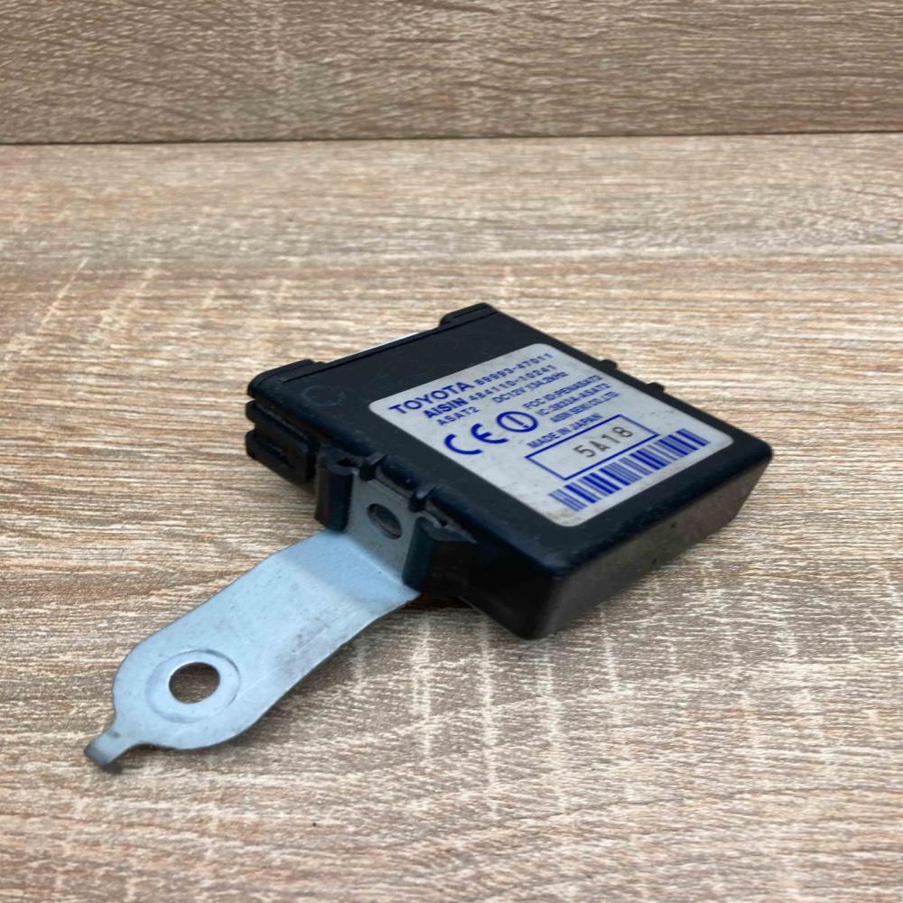 89993 47011 484110 10241  Alarm control unit/module Toyota Prius (XW20)
