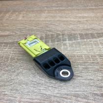 89831 30020  With Plug Airbag deployment crash/impact sensor Toyota Prius (XW30)