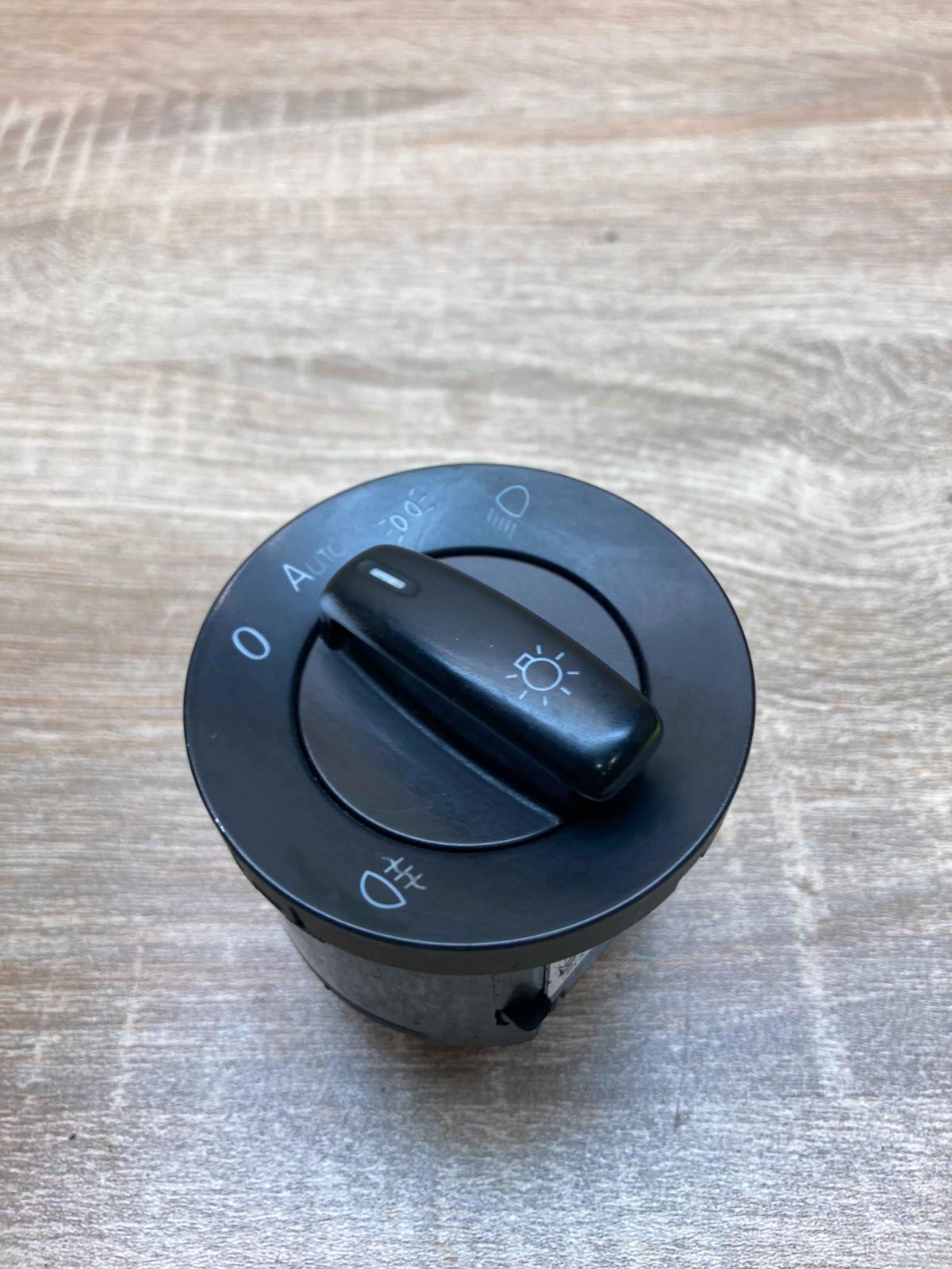 1K0941431AR   Light switch Volkswagen Golf V